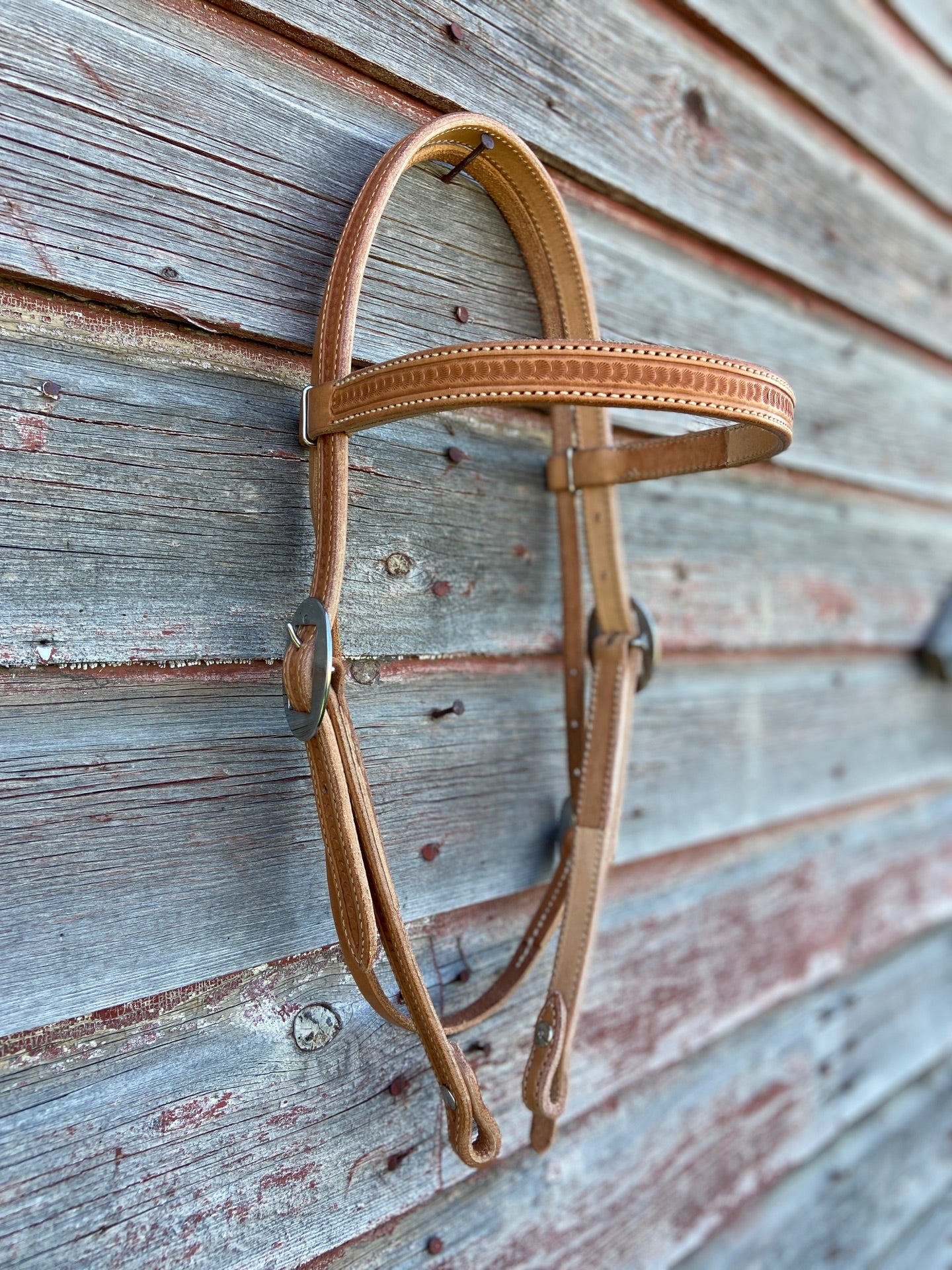 Browband headstalls with basic hardware